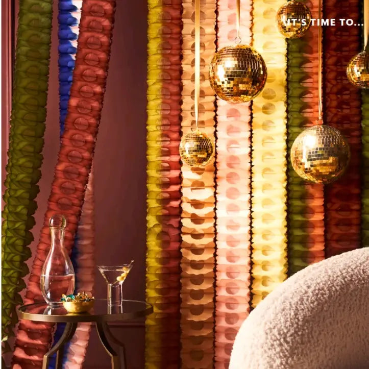 Paper Dreams Classic Garland Terracotta