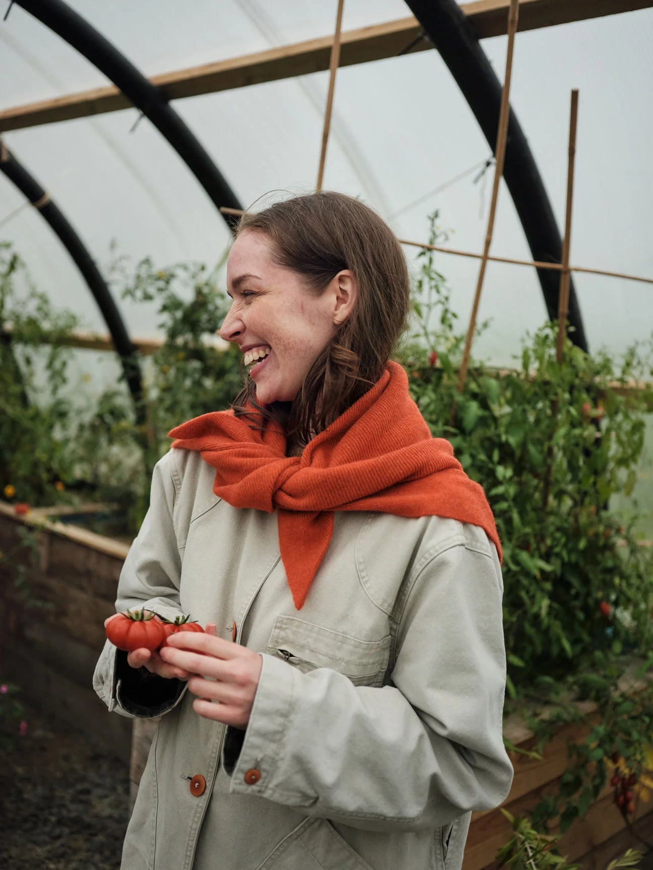 Swift-tail Scarf - Tomato
