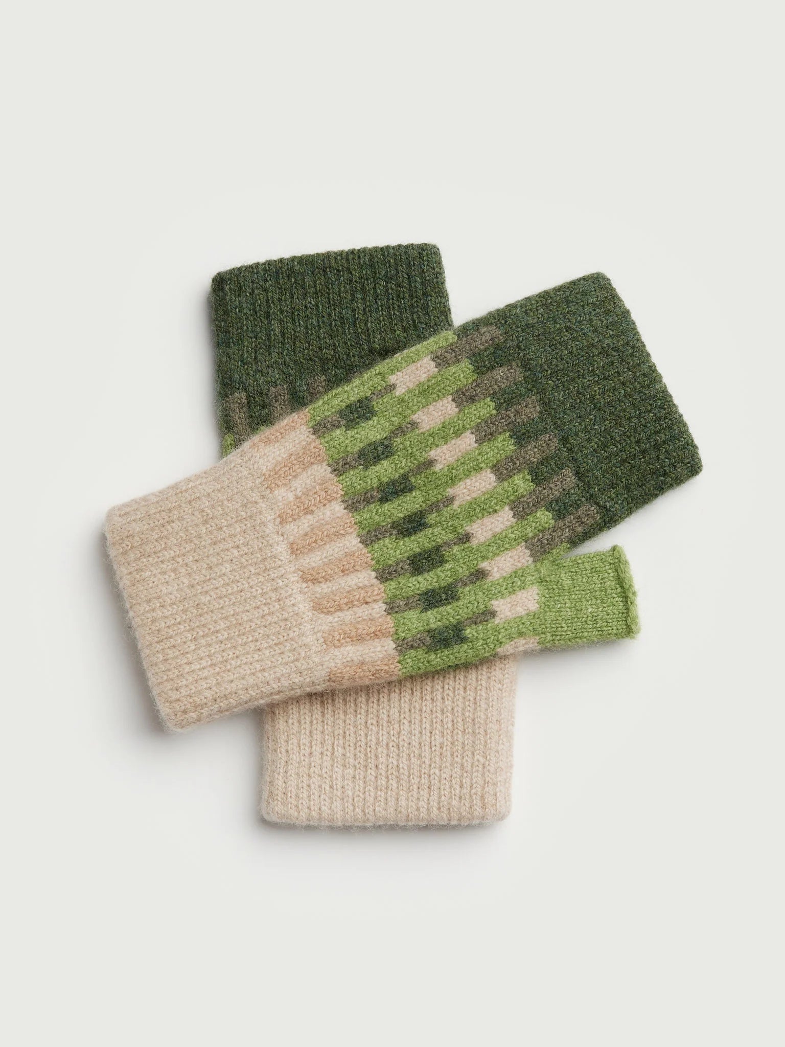 Fingerless Mitten "Harbour"  in Oat, Field Green & Pine